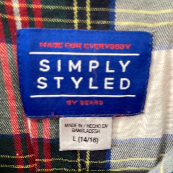 red long sleeve shirt - Picture 3 of 3